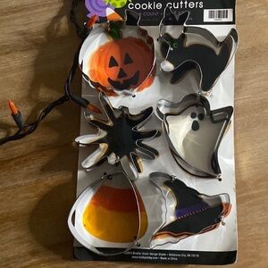 NEW Halloween Theme Cookie Cutters 7-piece Set Holiday